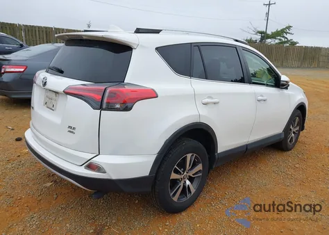2016 Toyota Rav4 Xle z USA, uszkodzony, nr VIN JTMRFREV8GJ072793